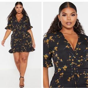 NWOT - Plus Black Floral Corset Swing Dress - PLT PrettyLittleThing